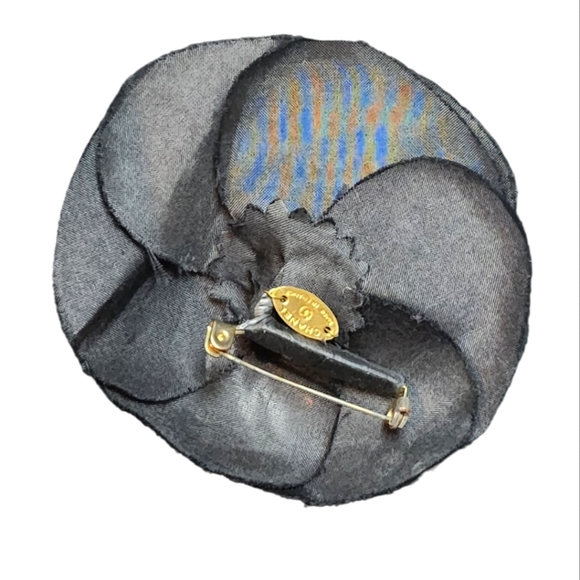 100% Silk Black Camelia Flower Pin Brooch with Black Box - Picture 5 of 8